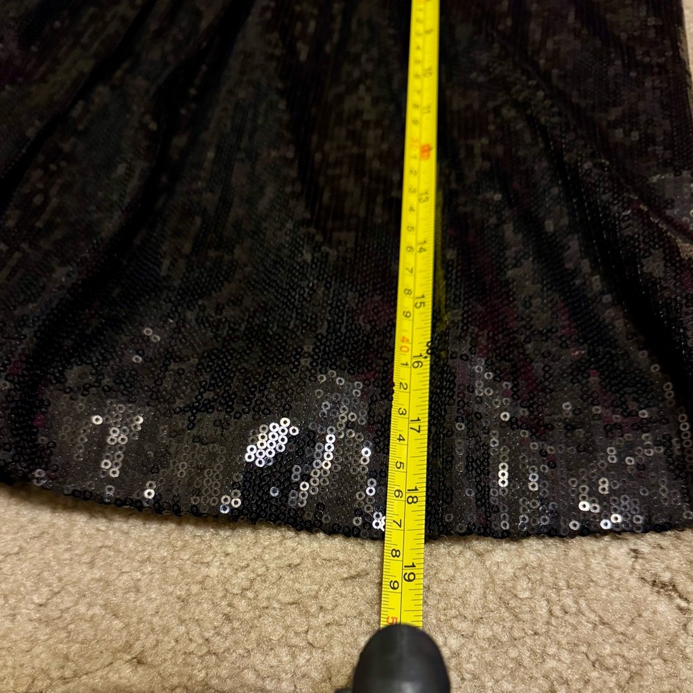 Ann Taylor Size 10 Black Sequin Skirt with 2 pockets and Lined!  NWT - Picture 9 of 10